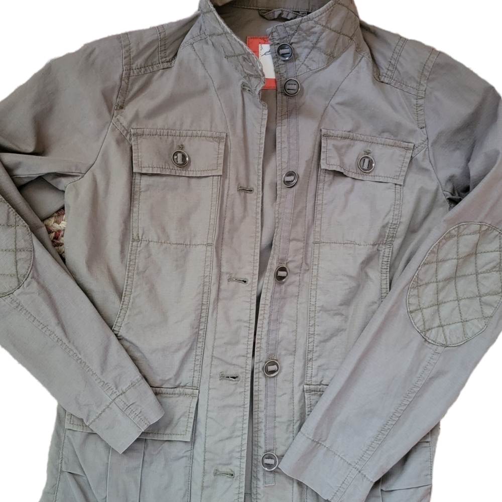 Eddie Bauer Safari / Travel / Cargo Jacket Army Green Size M